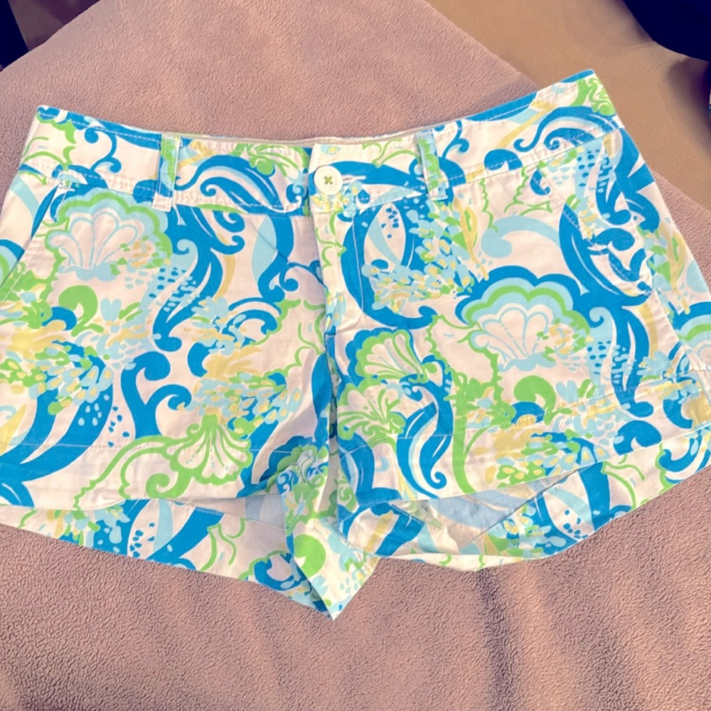 Lilly Pulitzer Callahan shorts size 4